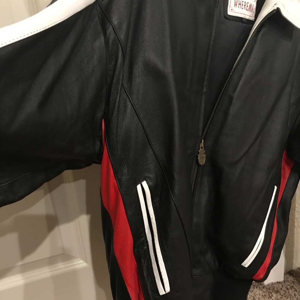 Leather jacket - Picture 4 of 4